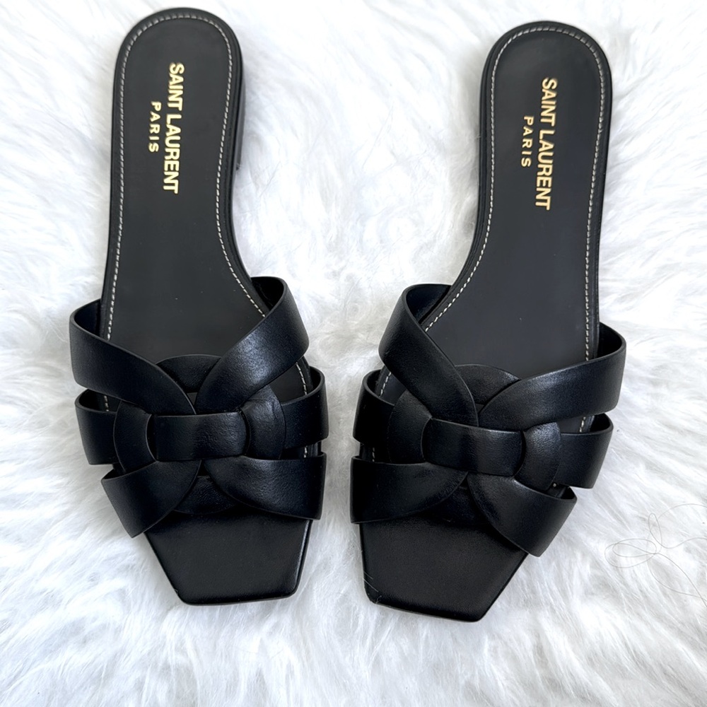 Saint Laurent tribute flats black